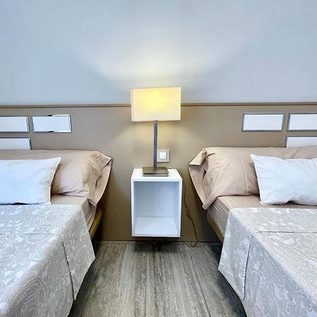 Exclusive Apartments On The First Line Of Benidorm Mar Y Sol Εξωτερικό φωτογραφία