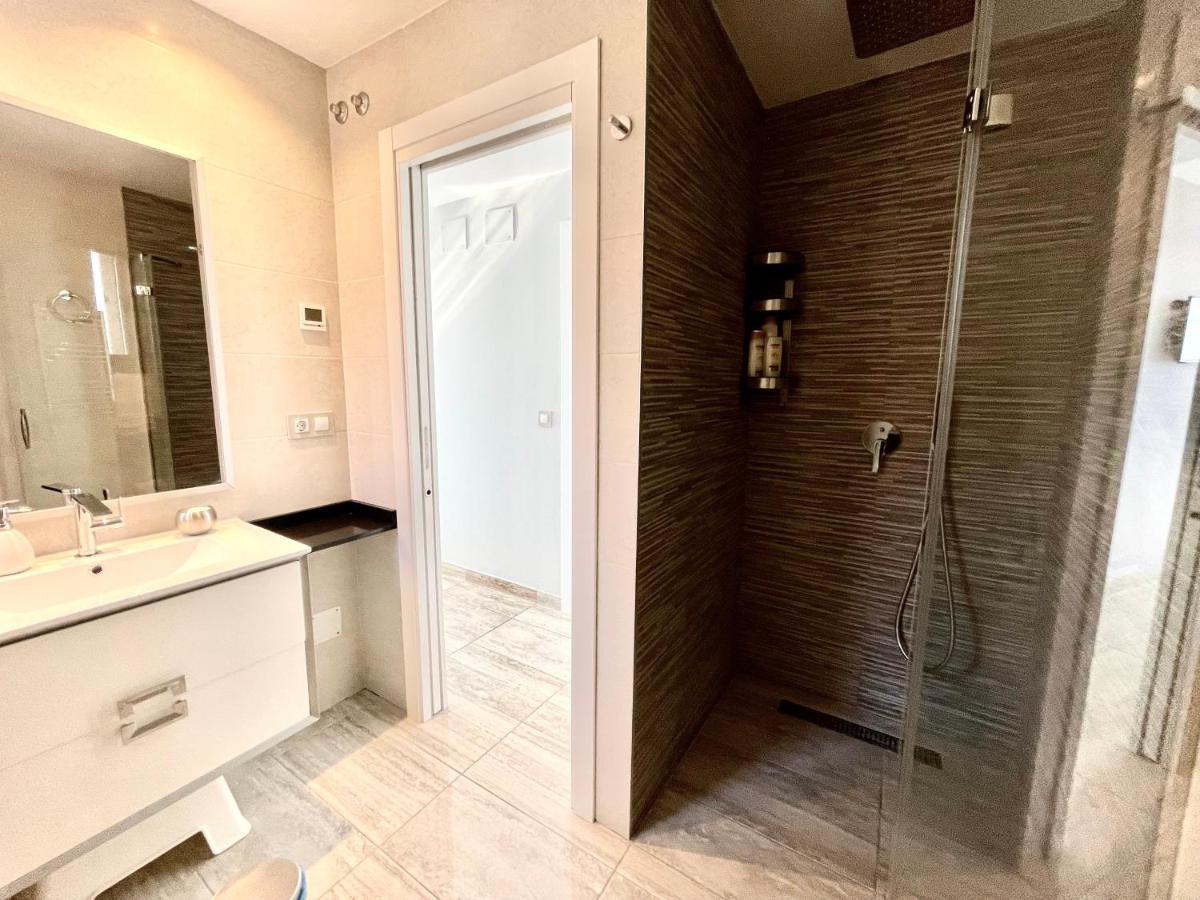 Exclusive Apartments On The First Line Of Benidorm Mar Y Sol Εξωτερικό φωτογραφία
